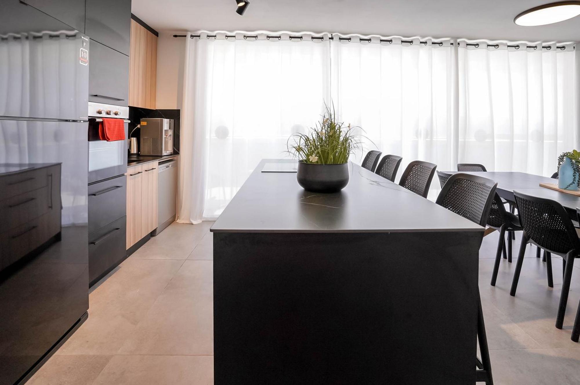 Yalarent Mountainside Luxury With Private Pool Apartment
