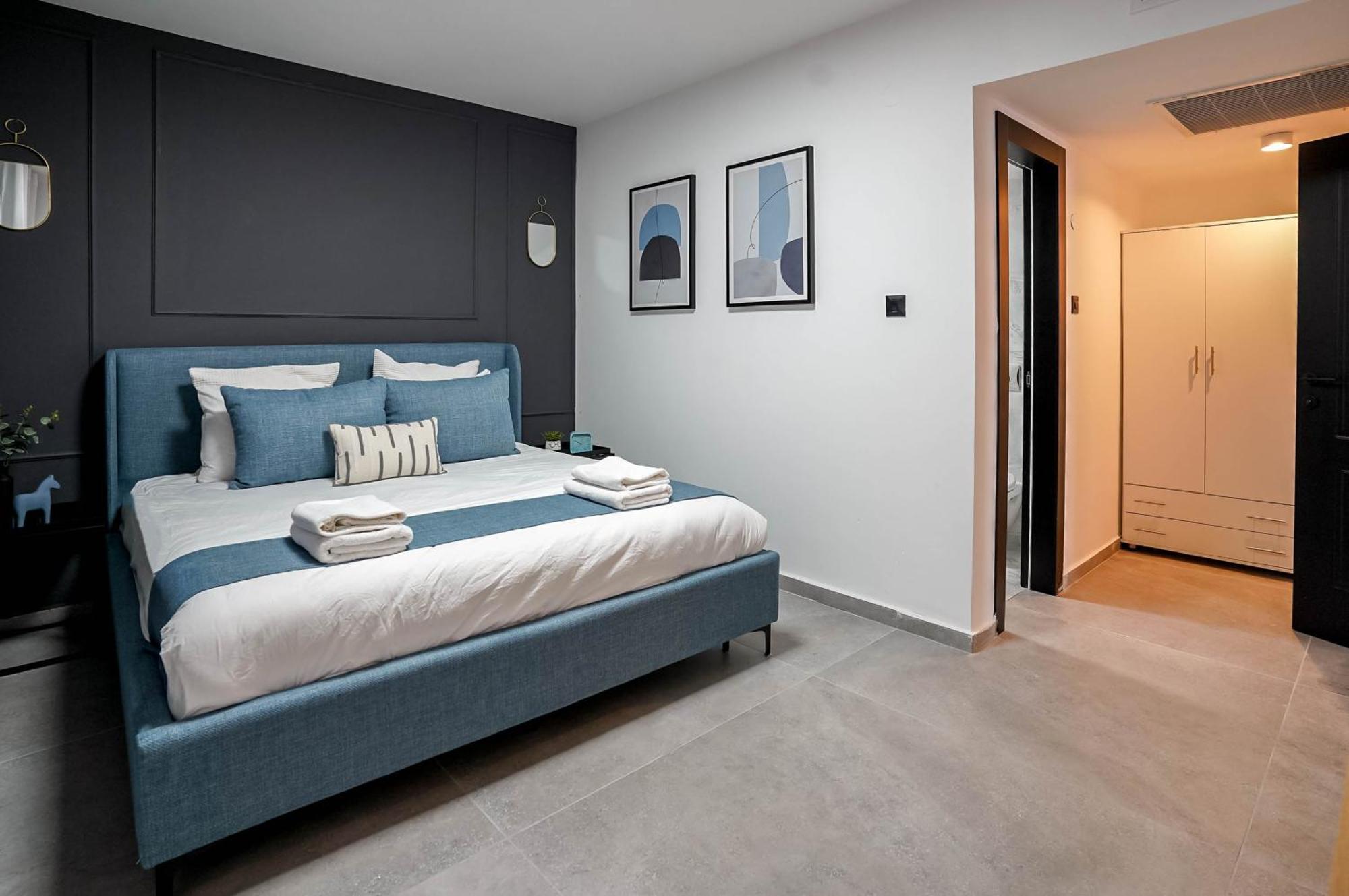 Yalarent Mountainside Luxury With Private Pool Apartment *